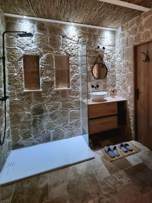 Les Spas De La Mer, Suite & Spa, Love Room, Plein Coeur Du Grau لو غراو دو روا المظهر الخارجي الصورة